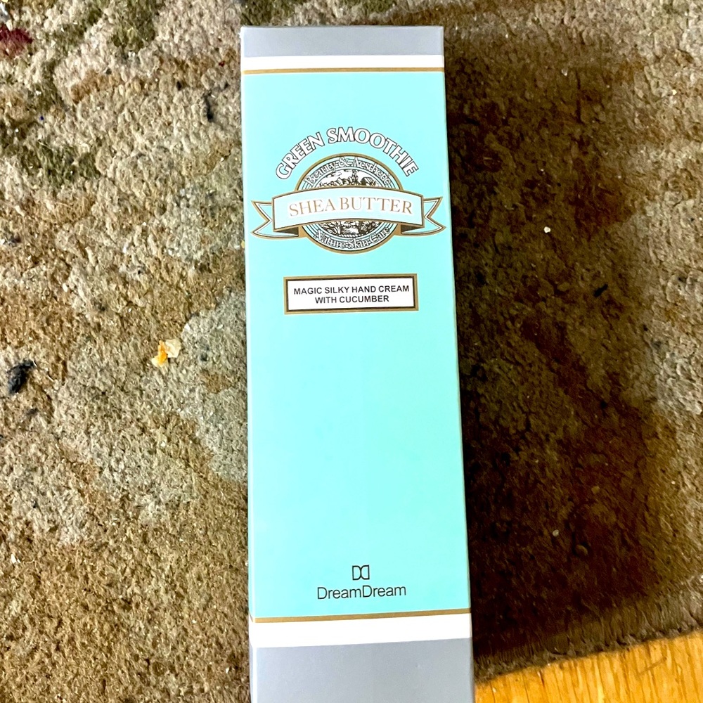 Dream Dream Green Smoothie Shea Butter Magic Silky Hand Cream w/Cucumber. New.